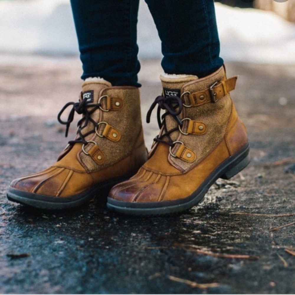 Rustic Ugg Chestnut Cecile Duck boots